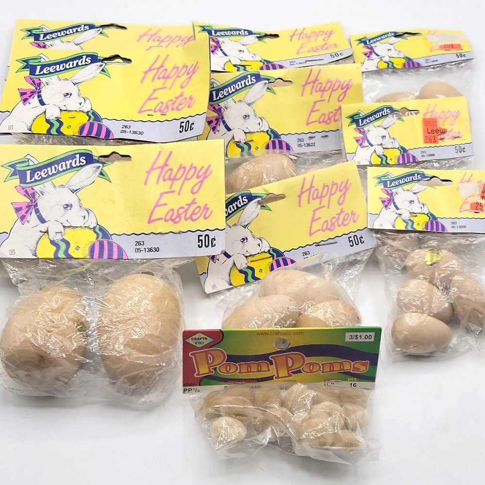 LeeWards Vintage Wooden Craft Easter Wood Eggs New Old Stock Original Package
